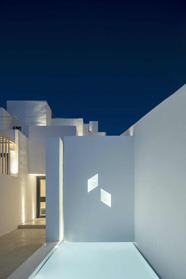 Cubic Mykonos Seafront Design Suites Ορνός Εξωτερικό φωτογραφία