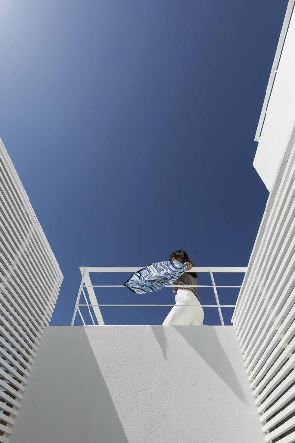 Cubic Mykonos Seafront Design Suites Ορνός Εξωτερικό φωτογραφία
