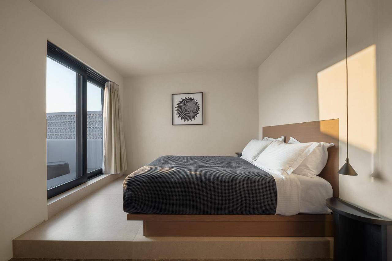 Cubic Mykonos Seafront Design Suites Ορνός Εξωτερικό φωτογραφία