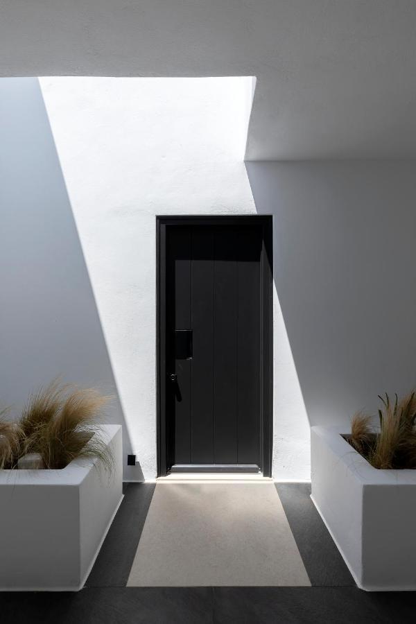 Cubic Mykonos Seafront Design Suites Ορνός Εξωτερικό φωτογραφία